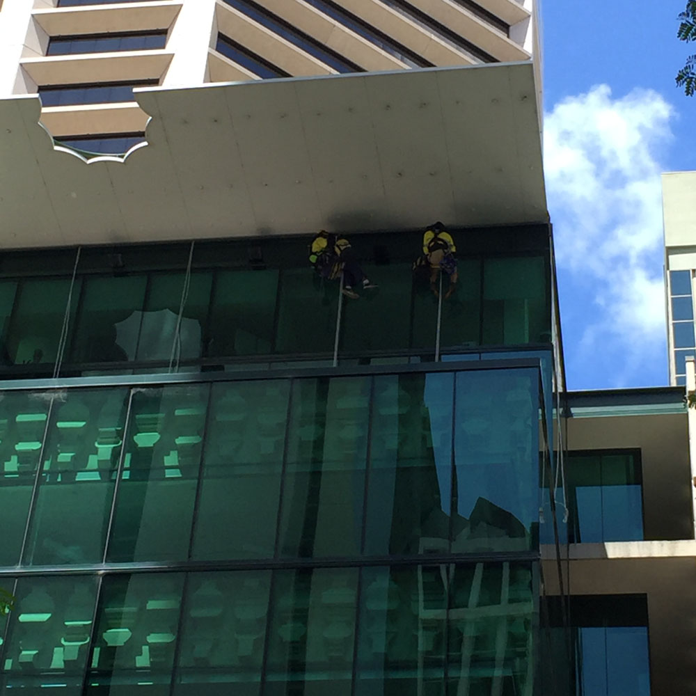 glass replacement in Brisbane
