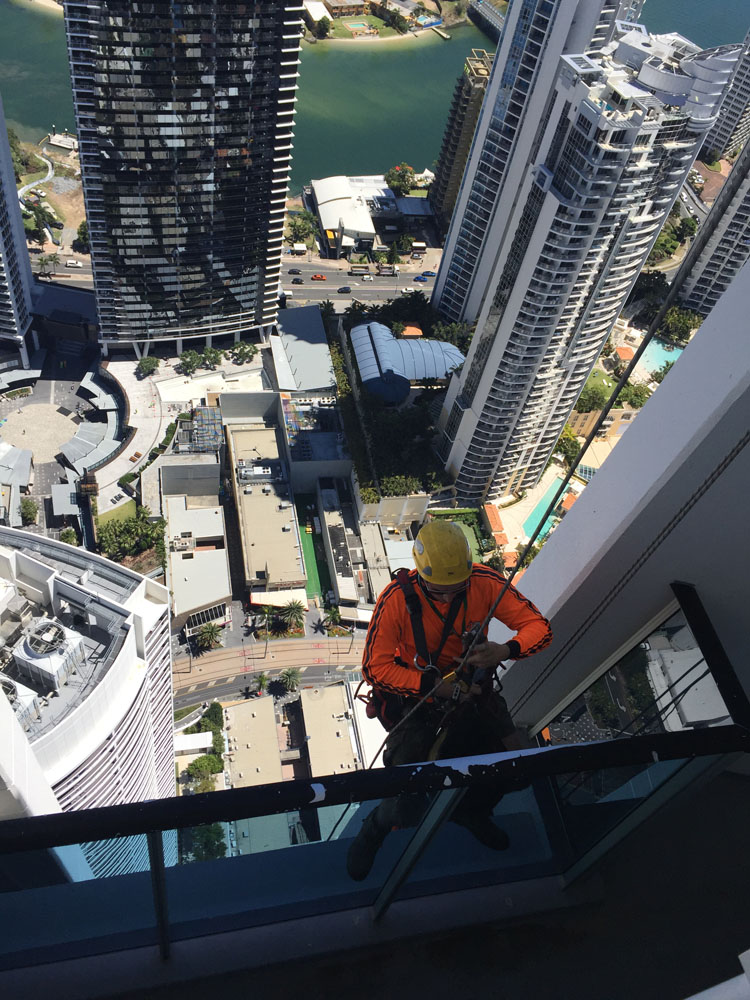 glass replacement in Brisbane